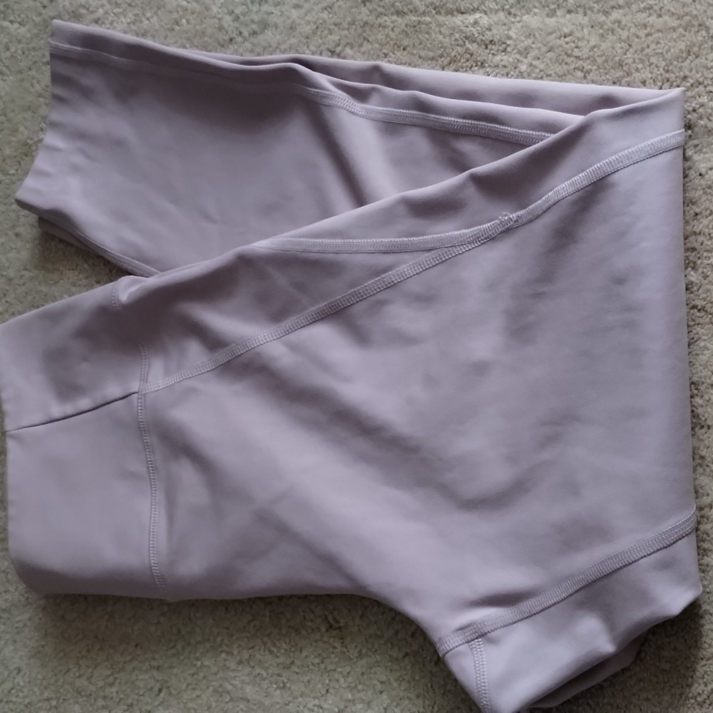 Girlfriend Collective Large sports Capri  leggings pink L